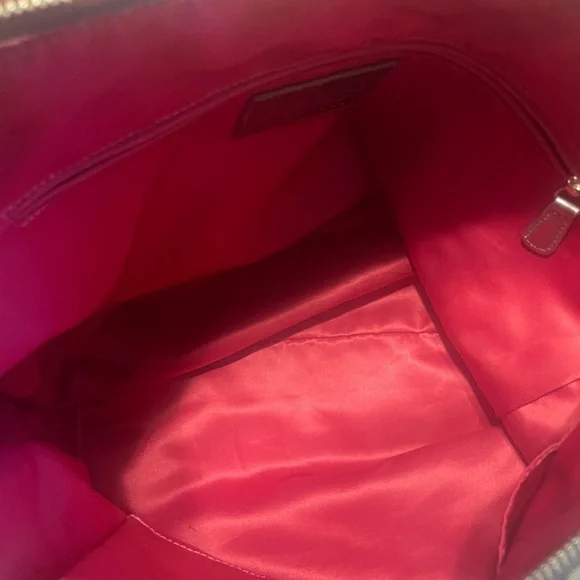 Coach Poppy Signature C Gray - GUC - Picture 10 of 11